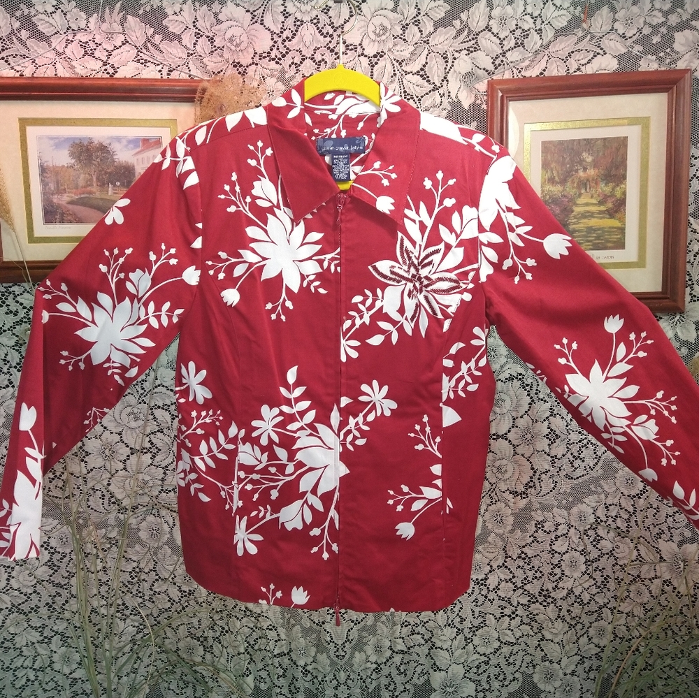 Susan Graver red and white floral embellished zipper jacket lined shoulder pads